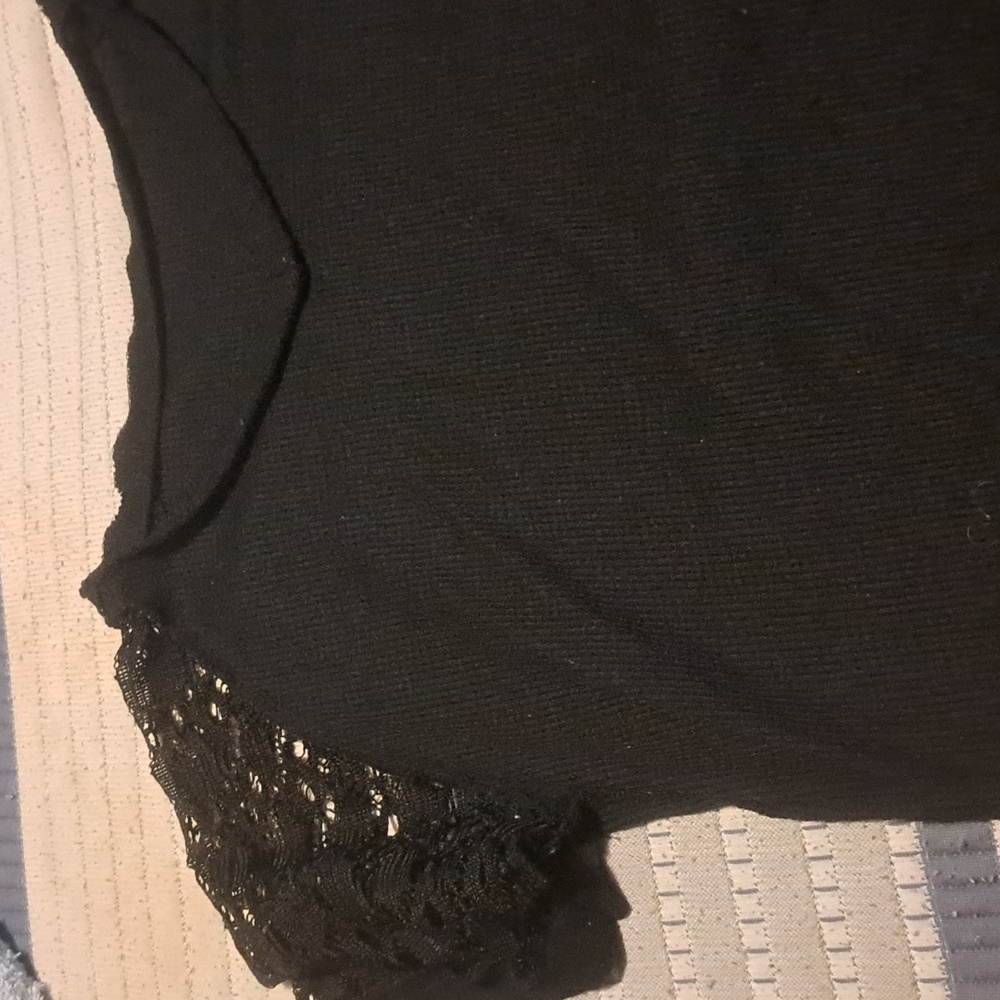 Shirt - Picture 3 of 3